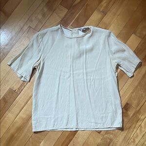 Peter Nygard Light Cream Short Sleeve Top